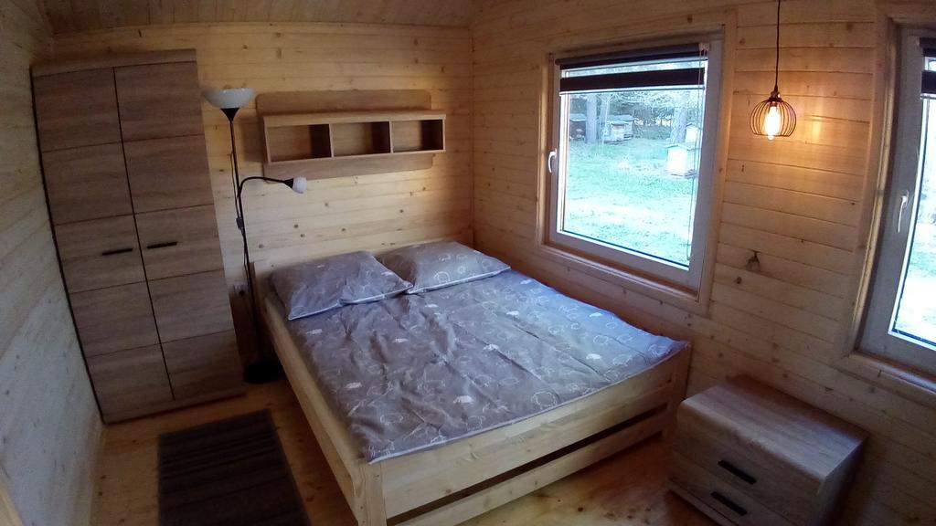 Domki , Pokoje Goscinne Ustronie Zwierzyniec Extérieur photo